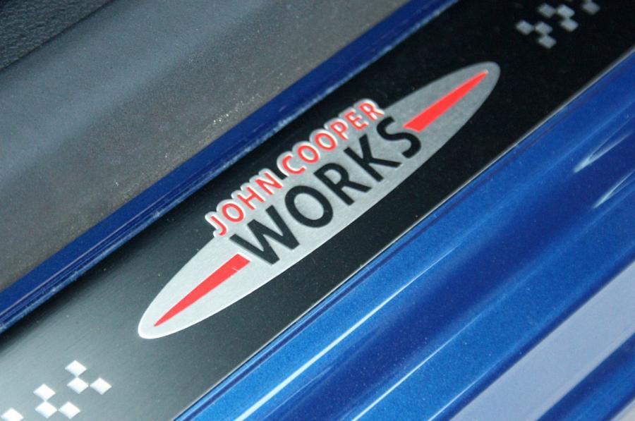  Mini Coupe JCW 2012 года  (фото 144 из 173)